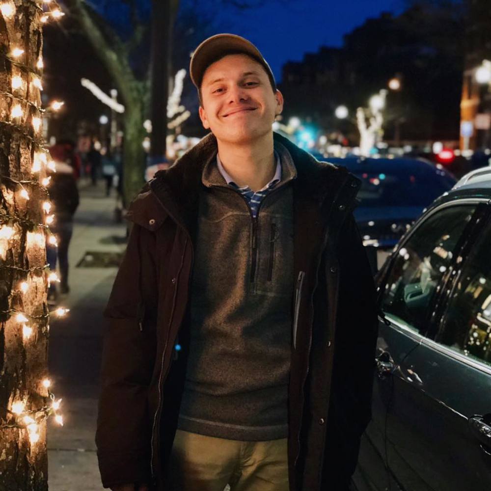 Meet your Posher, Kobi